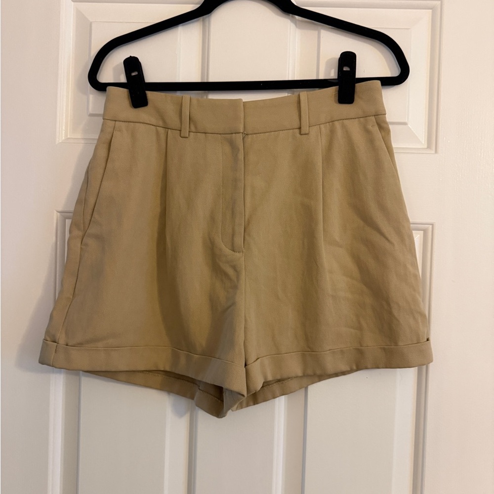 Nili Lotan Napa Cuff Shorts – Khaki – Size 8 (NWT)